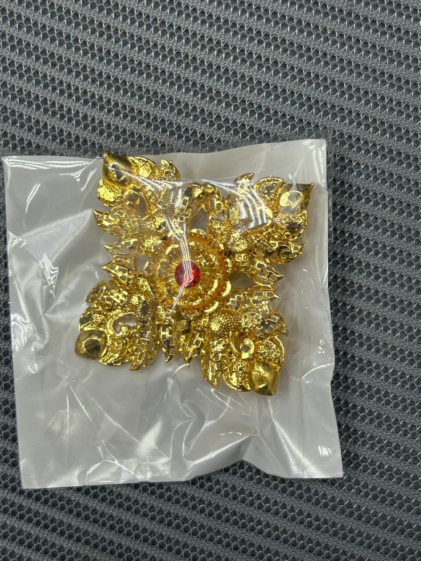 Broche