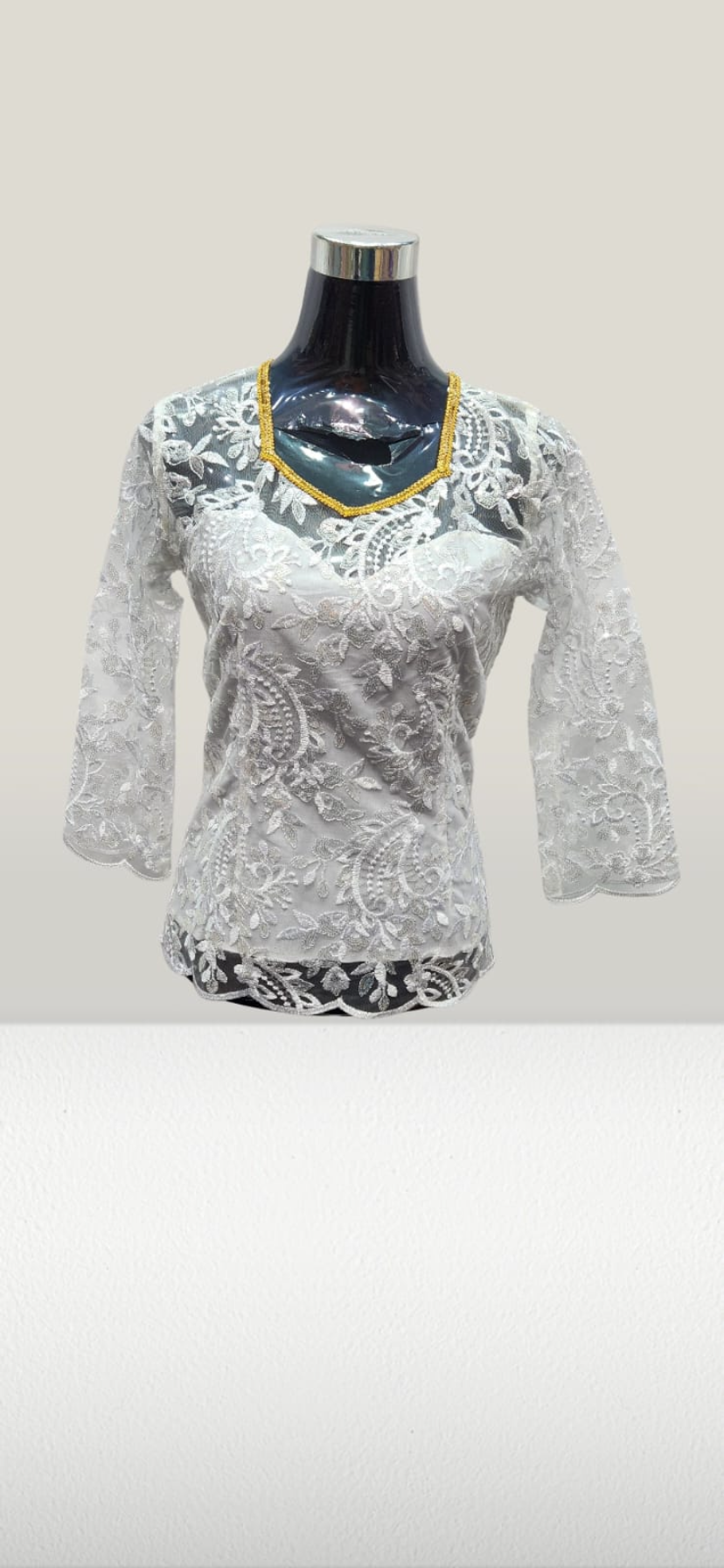 Dentelle pré commande