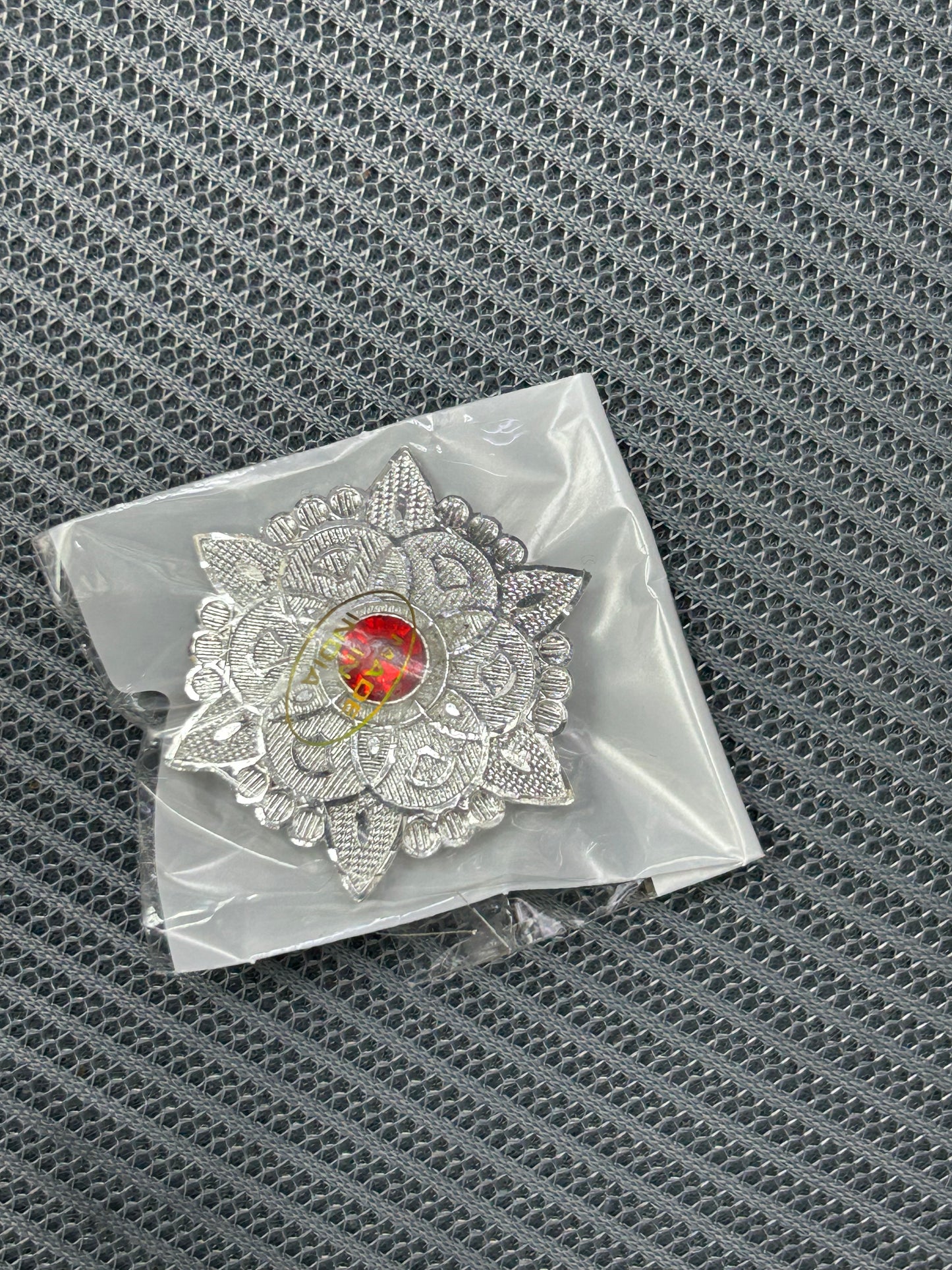 Broche
