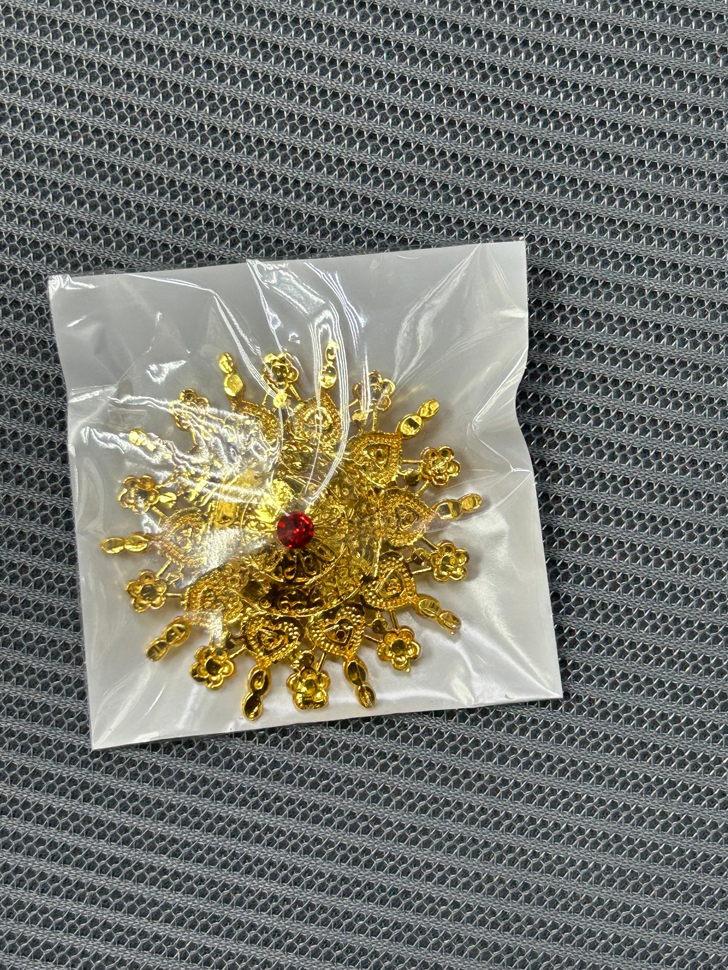 Broche