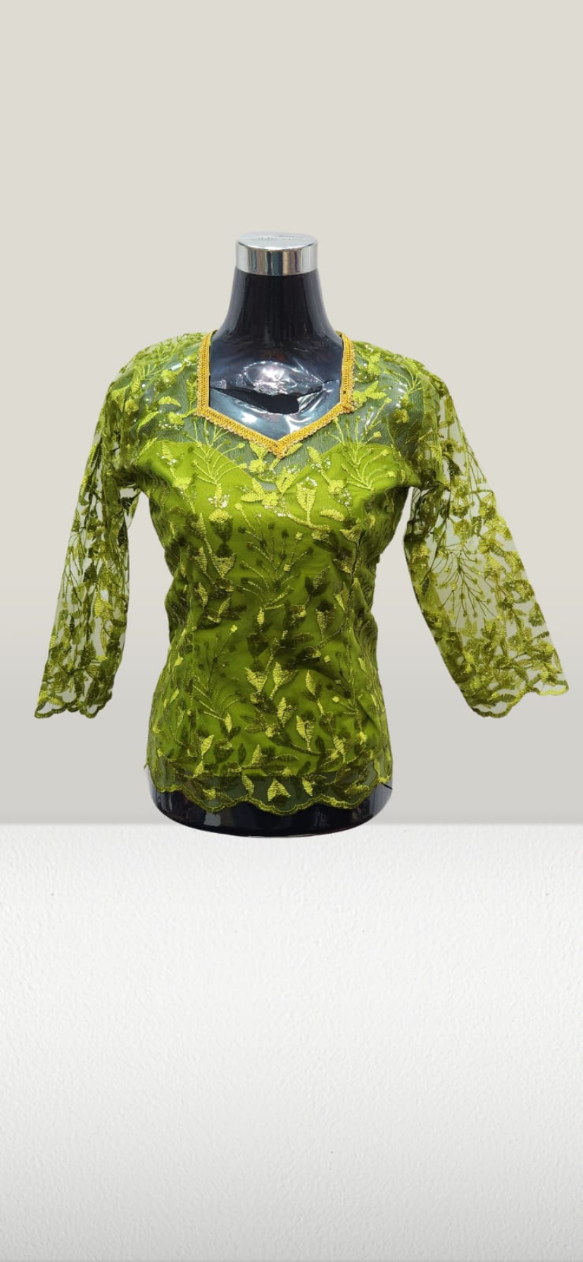 Dentelle pré commande