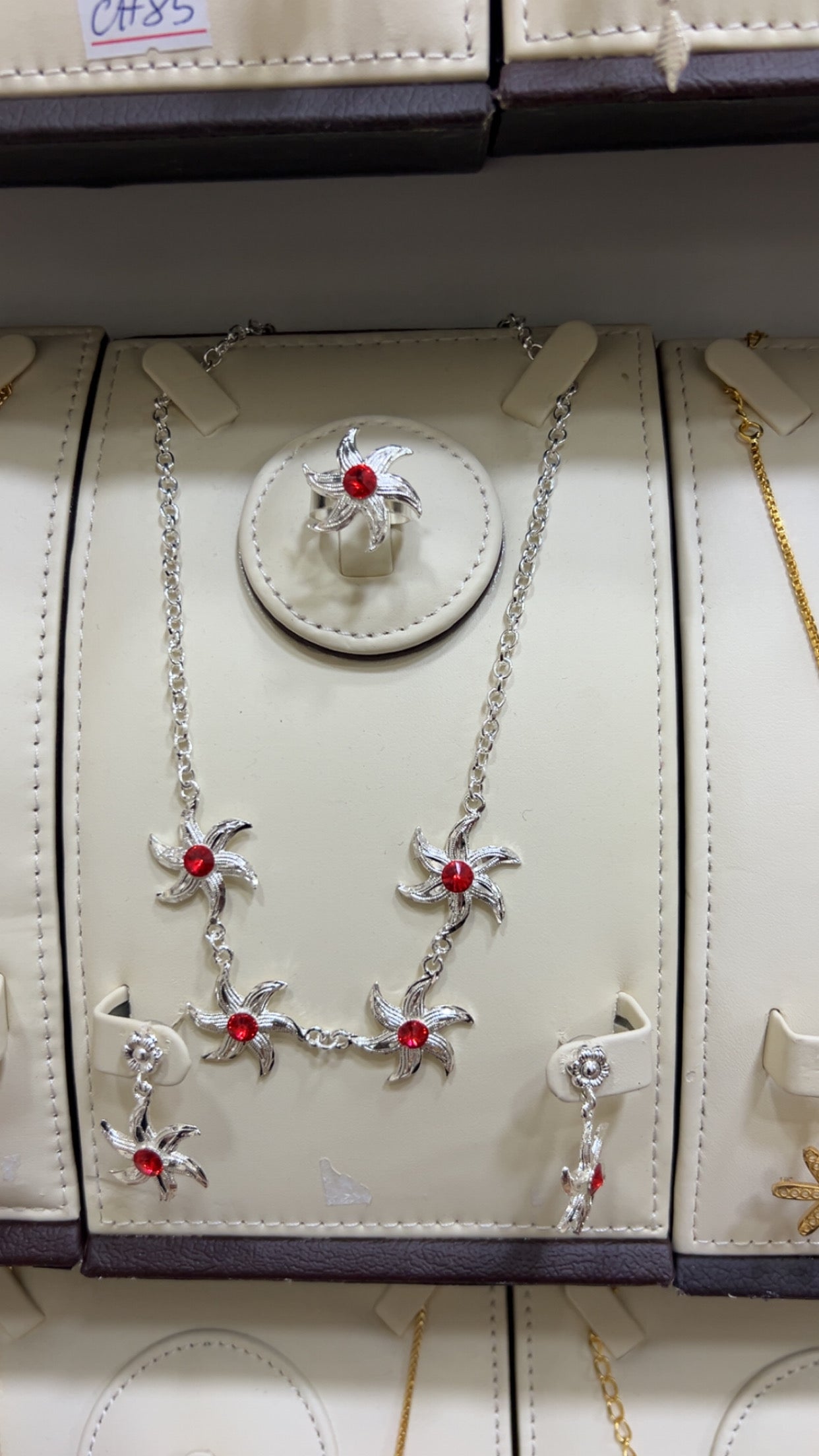 Ensemble de collier avec bague