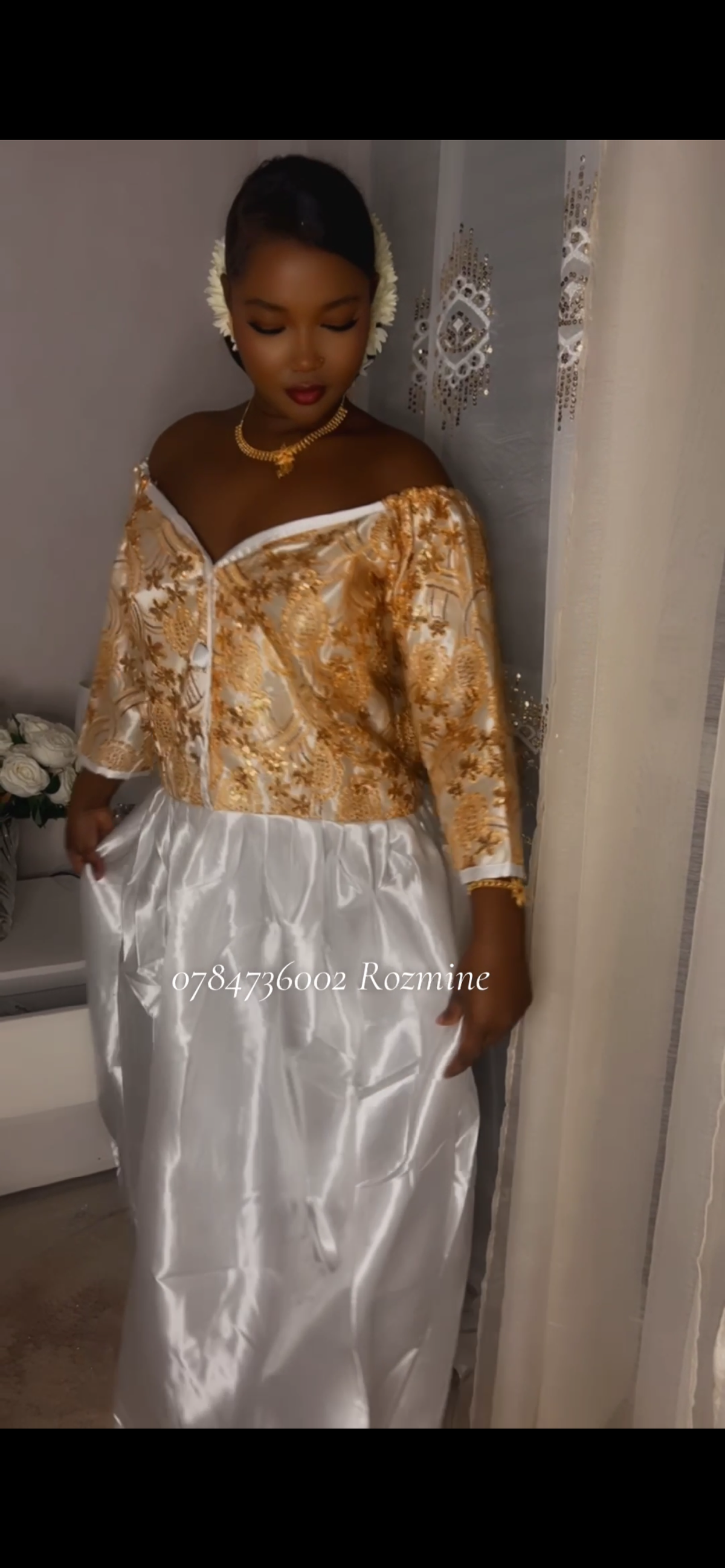 Robe avc Salouva épaule dénudé avc sequin 🥰✨