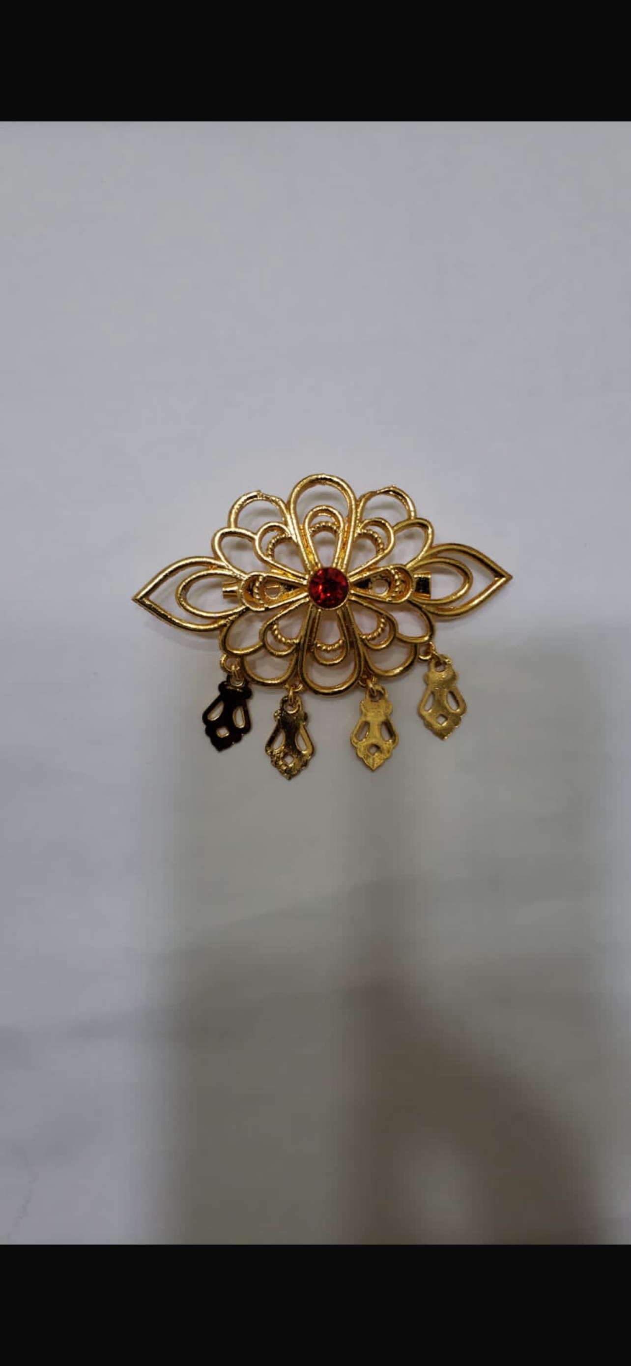 Broche✨