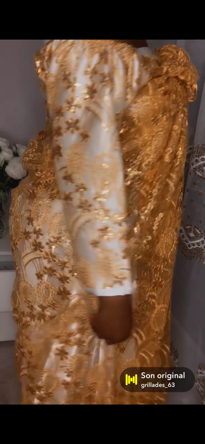 Robe avc Salouva épaule dénudé avc sequin 🥰✨