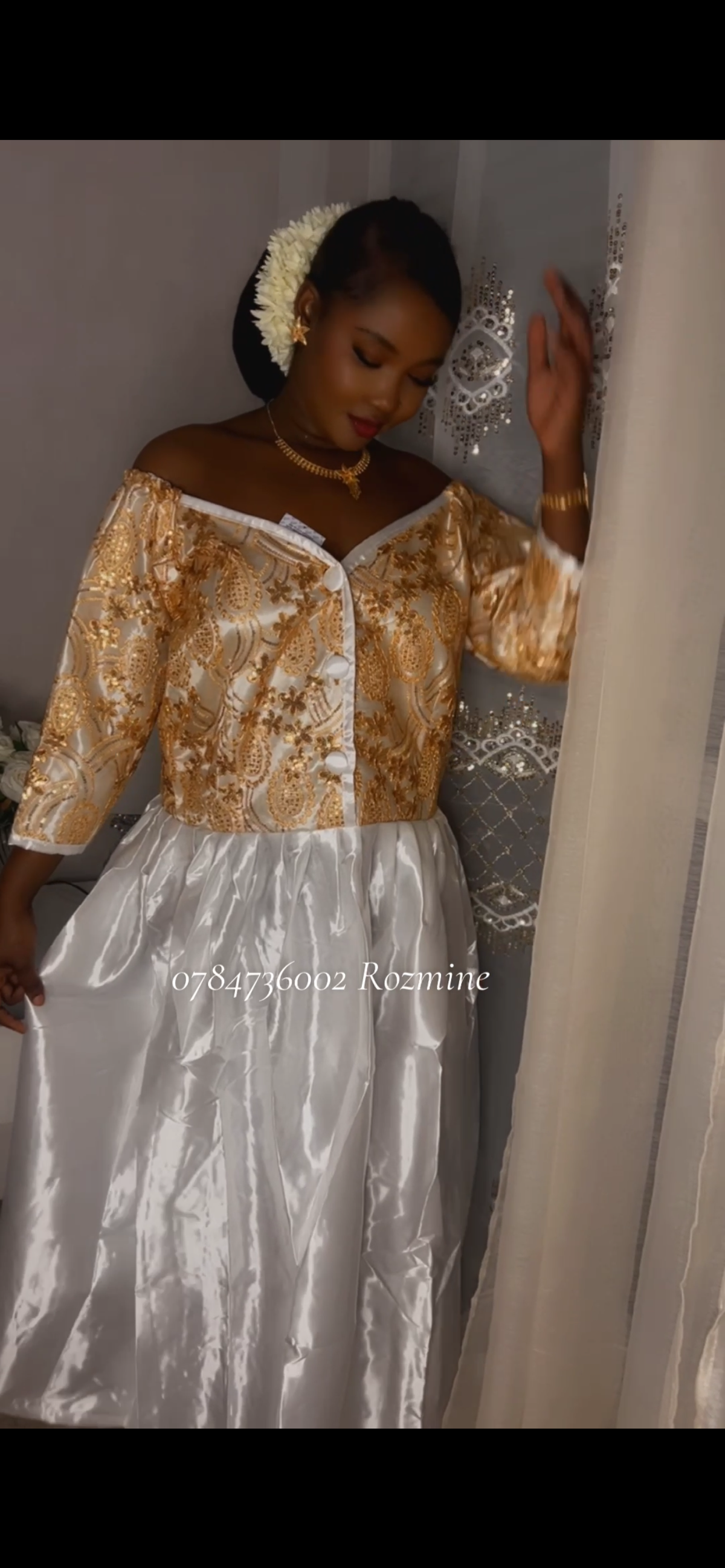 Robe avc Salouva épaule dénudé avc sequin 🥰✨