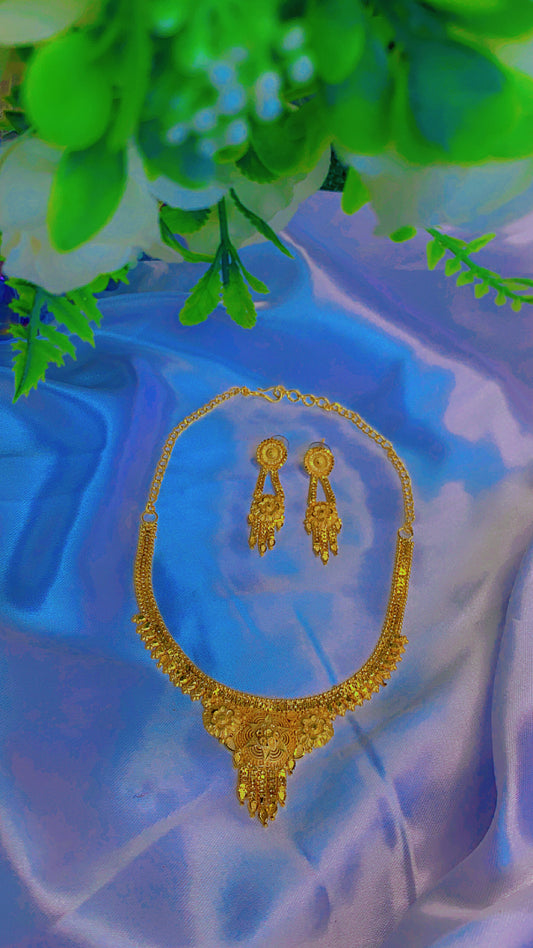 Mini collier ✨plaque or