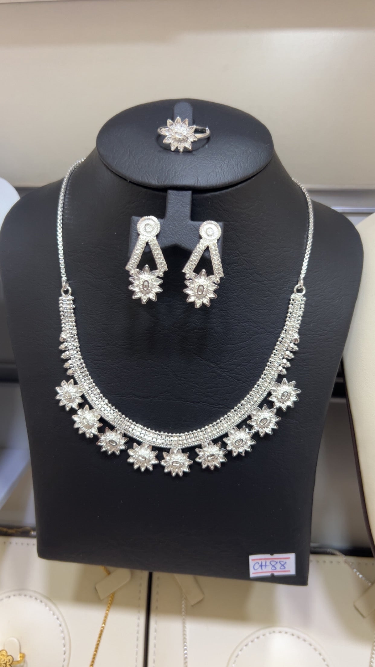 Collier